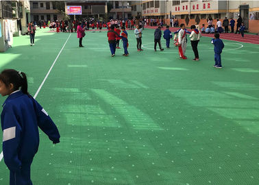 中国 圧力、多数のスポーツ裁判所のために床を張る耐衝撃性の連結のスポーツ 工場